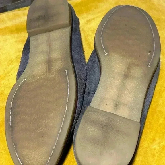 Dolce Vita Gray Suede Leather Slip On Flats, 7.5 - Picture 6 of 6